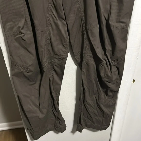 Lululemon Men’s Dance Studio Cargo Scrub Pants Black Waistband AS IS - Picture 2 of 10